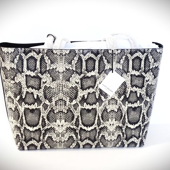 KURT GEIGER Chelsea Genuine Open White Color Leather Shopper Bag with Pouch - Picture 7 of 9